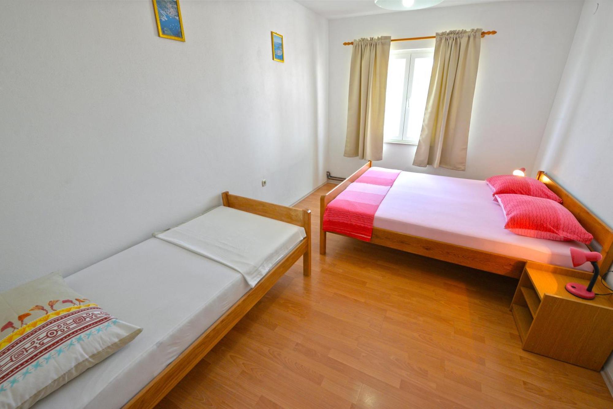 Apartments Goranka Murter Bagian luar foto